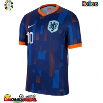 Camisa de Futebol Holanda Memphis Depay #10 Equipamento Secundário Europeu 2024 Manga Curta